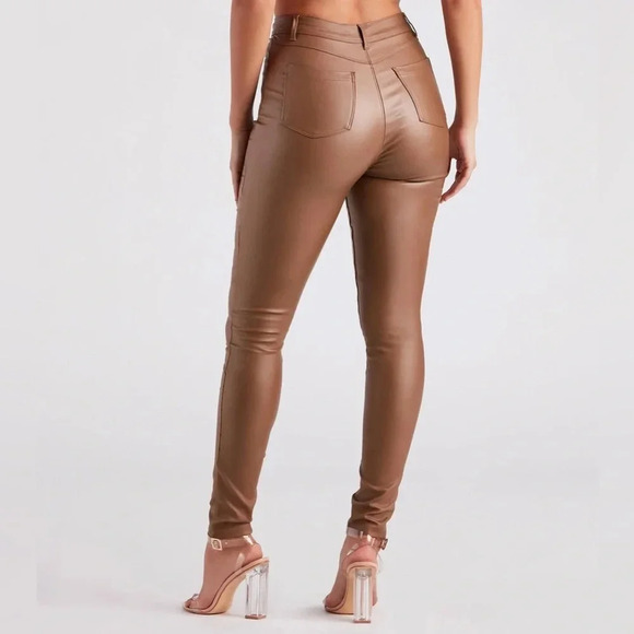 Windsor Pants Faux Pleather NWT - Picture 2 of 10